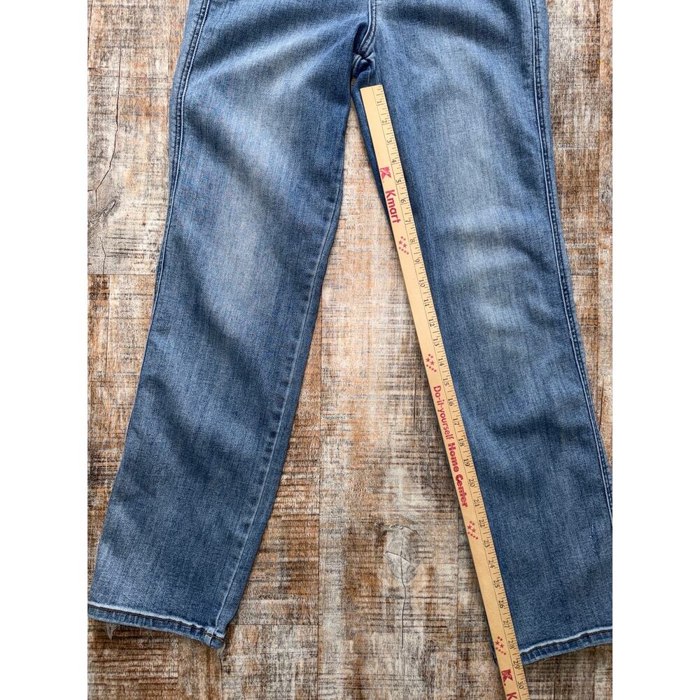Judy Blue Distressed Denim Dad Jeans Mid Rise Straight Leg Size 9/29 - Picture 8 of 10